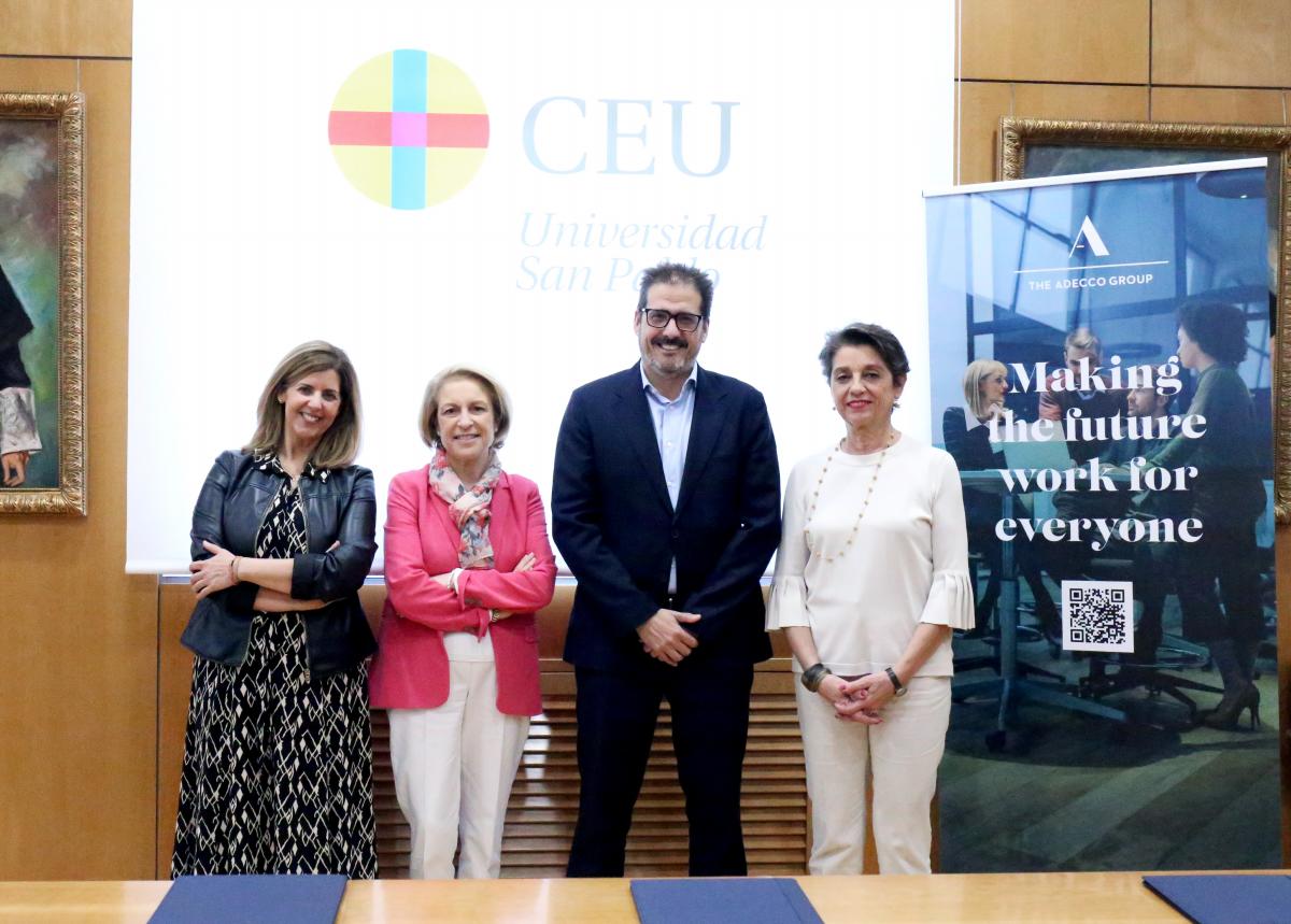 Imagen del acto de firma del convenio