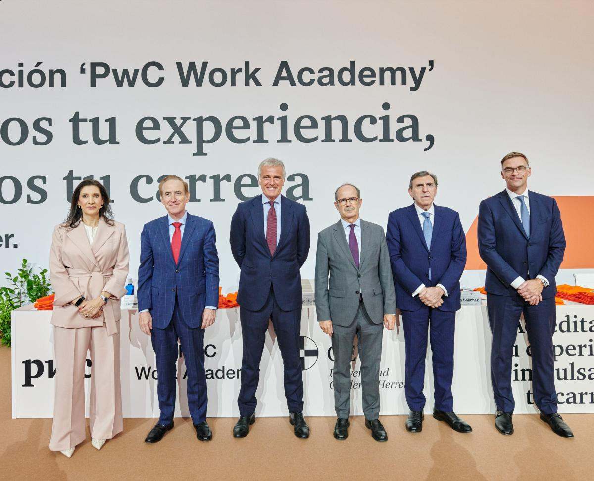 Foto de familia | Foto de PwC