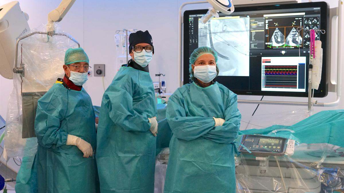 Los doctores Carlos Macaya, Luis Nombela y Pilar Jiménez | Foto del Hospital Ruber Internacional