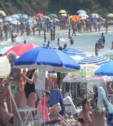 mas_turistas.jpg