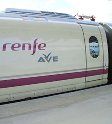 renfe_ave_entrada.jpg
