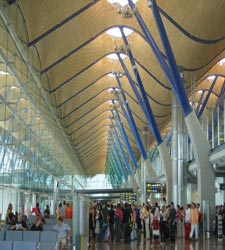 turistas_aeropuerto.jpg
