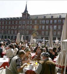 turistas_plazamayor.jpg