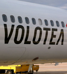volotea_logo_avion.jpg