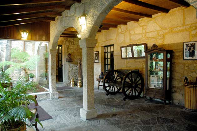 casarosalia_tres.jpg