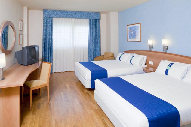 holiday_inn_alicante_habitacion.jpg