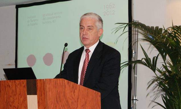 manuel_butler_iet.jpg