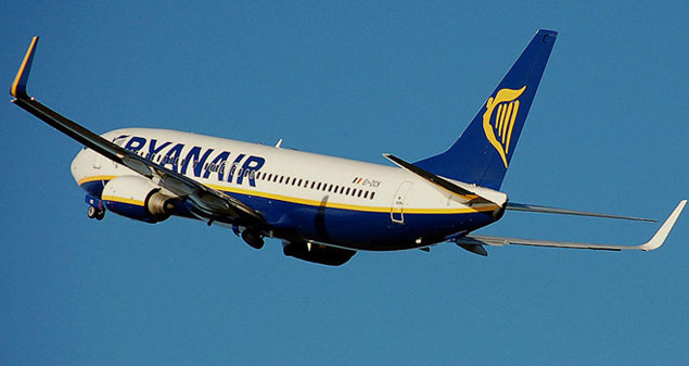 ryanair_avion_aire.jpg