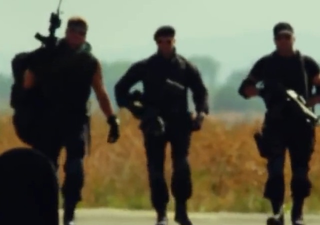 los-mercenarios-3.jpg
