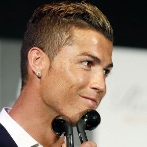 /imag/zeleb/2014/07/23/cristiano_ronaldo_en_tokio.jpg