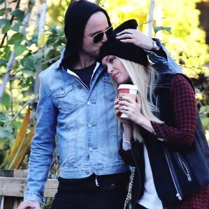 /imag/zeleb/2014/11/03/aaron_y_lauren_se_casaron_hace_algo_mas_de_ano_y_medio_0.jpg
