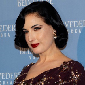 /imag/zeleb/2015/03/25/dita_von_teese_una_pin_up_en_madrid_0.jpg